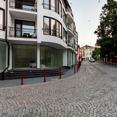 Appartamento Апартамент В Центъра На Бургас Burgas