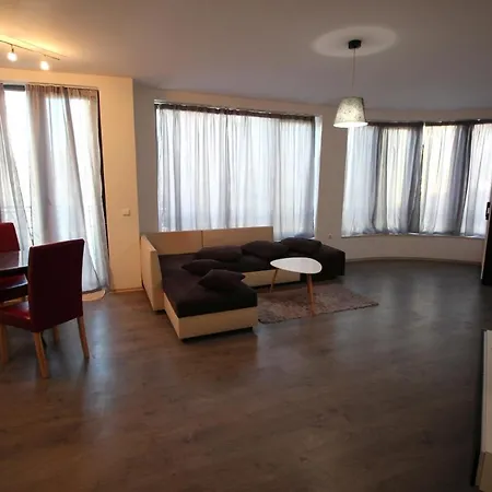 Appartamento Апартамент В Центъра На Бургас Burgas